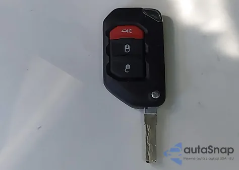 2022 Jeep Wrangler 4Xe Unlimited Sahara 4X4 z USA, uszkodzony, nr VIN 1C4JJXP69NW261068